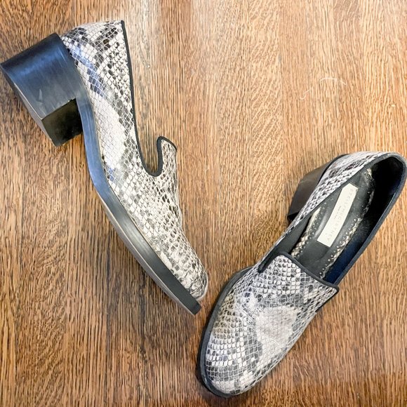 Stella McCartney faux python loafers - Picture 2 of 2